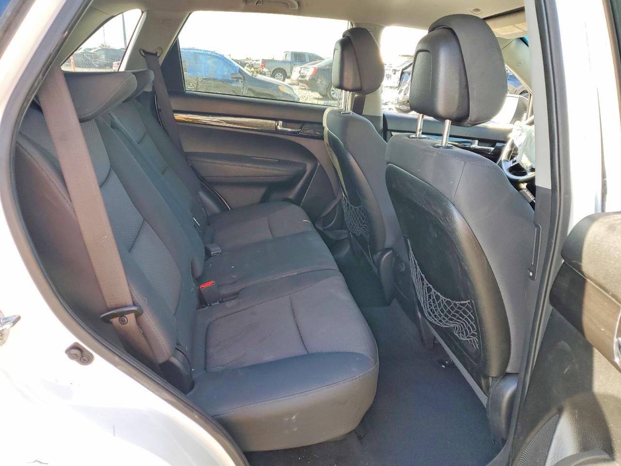 2013 KIA SORENTO LX photo 31