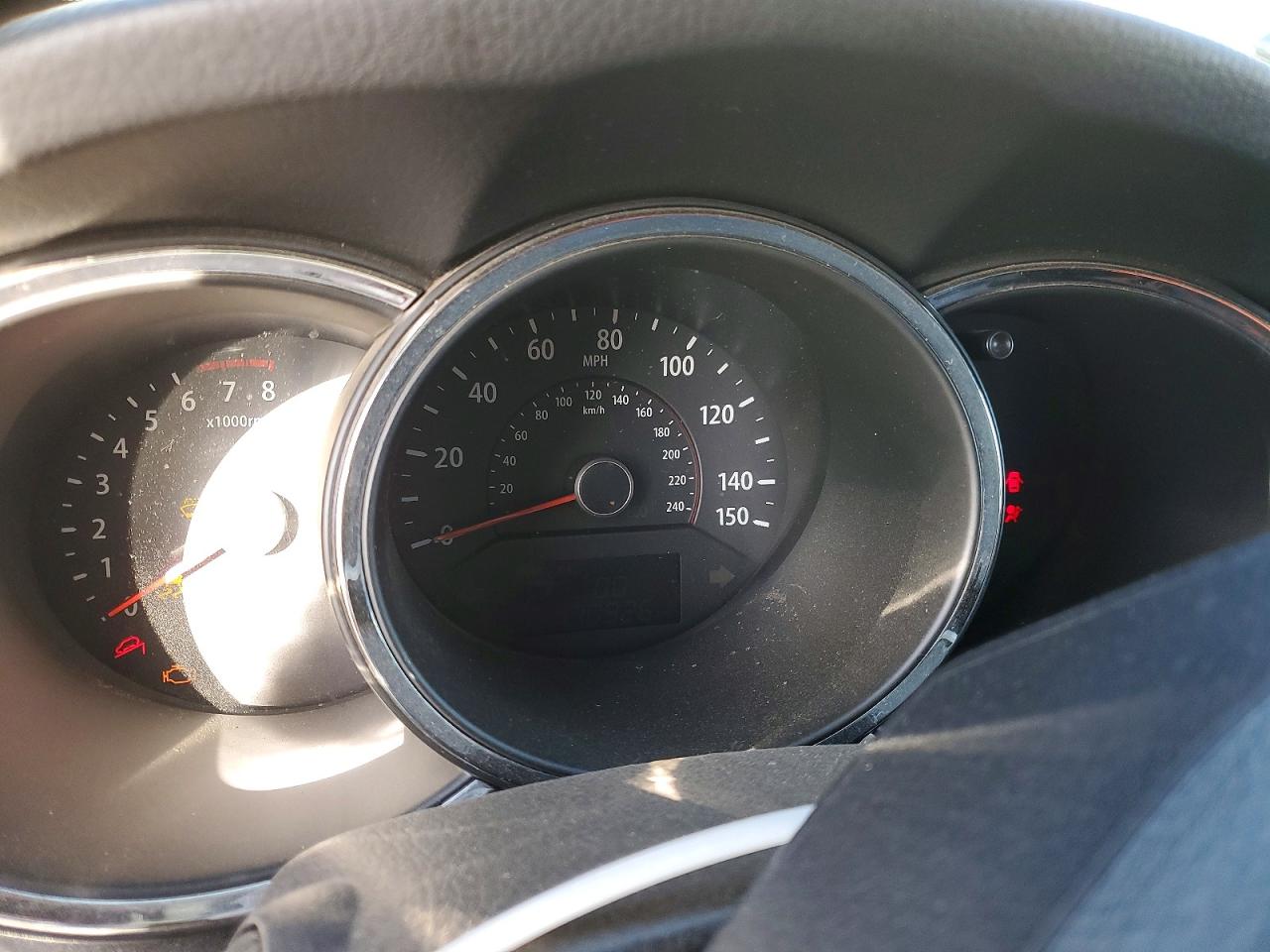 2013 KIA SORENTO LX photo 25
