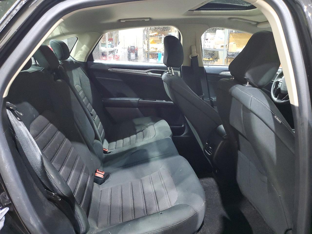 2020 FORD FUSION SE photo 10