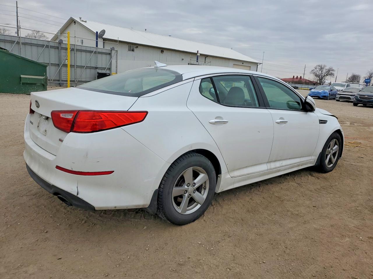 2015 KIA OPTIMA LX photo 3