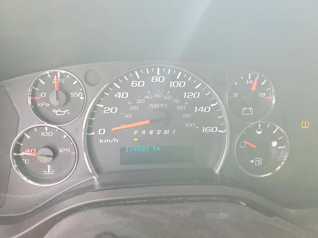 2015 GMC SAVANA G2500 photo 17