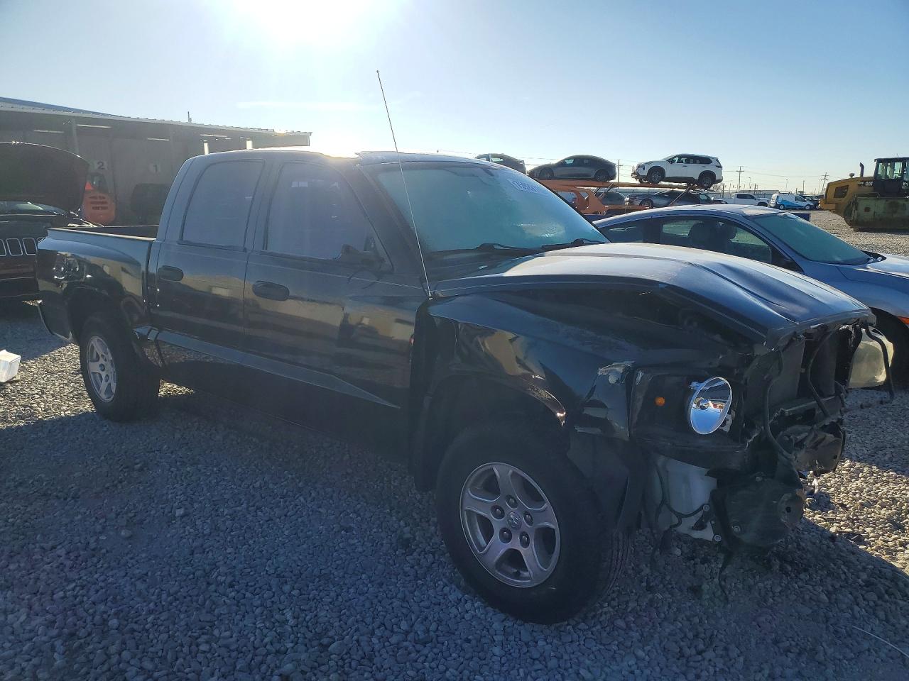 2005 DODGE DAKOTA photo 4