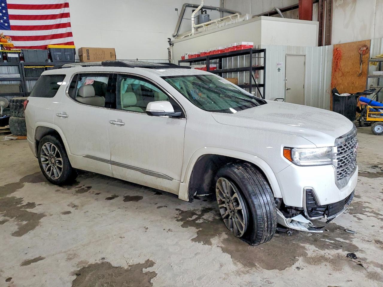 2023 GMC ACADIA DENALI photo 4