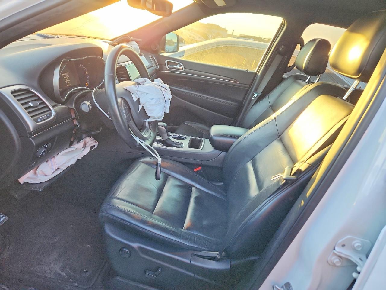 2019 JEEP GRAND CHEROKEE LIMITED photo 13