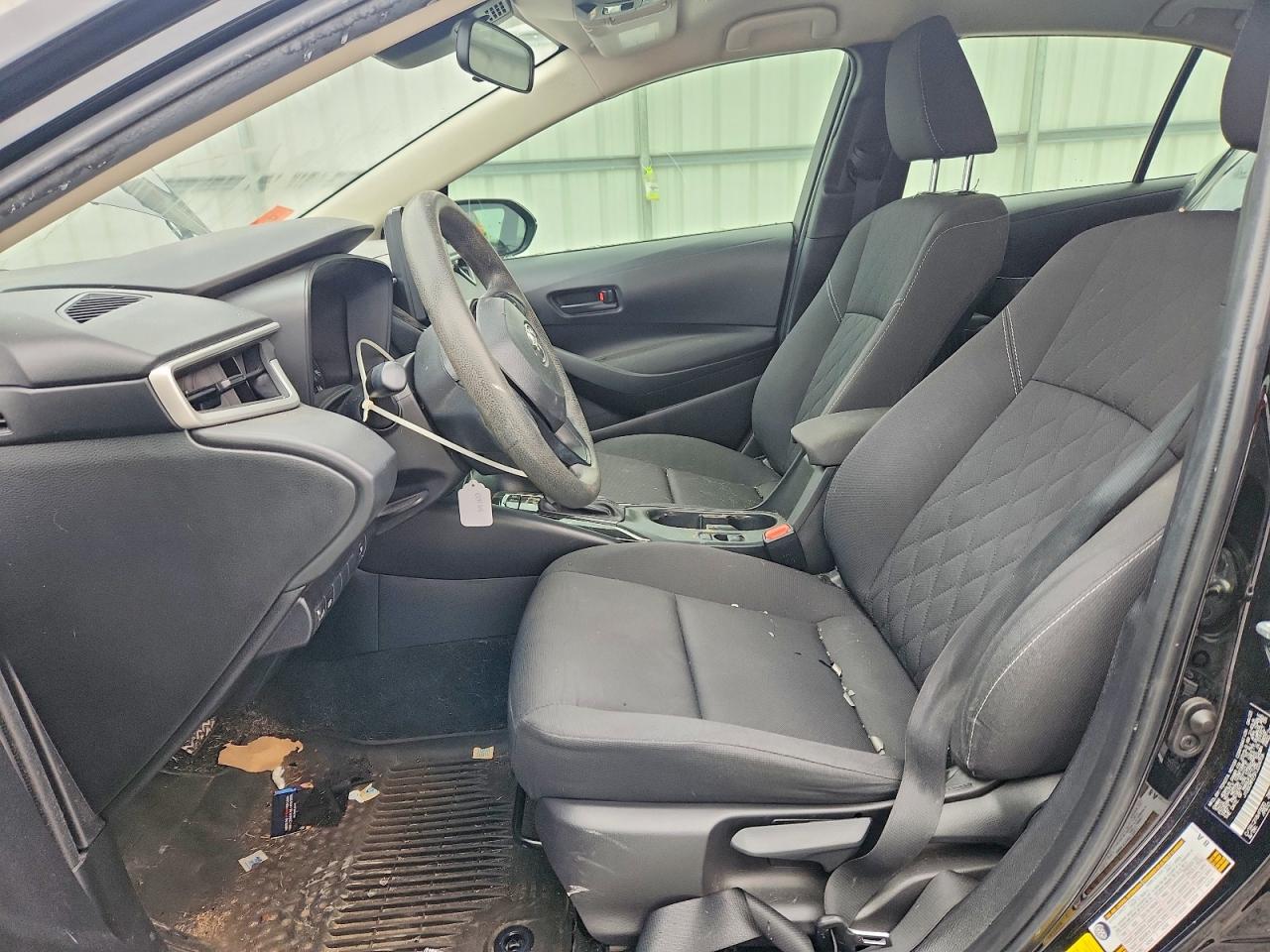 2023 TOYOTA COROLLA LE photo 13