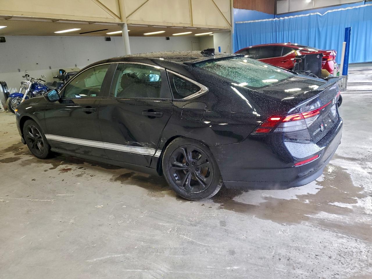 2025 HONDA ACCORD LX photo 4