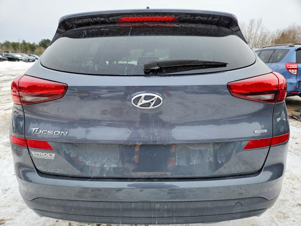 2021 HYUNDAI TUCSON SE photo 6