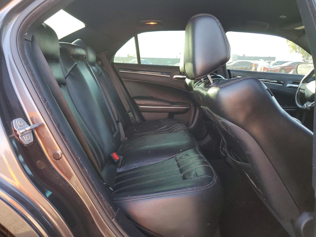 2021 CHRYSLER 300 S photo 19
