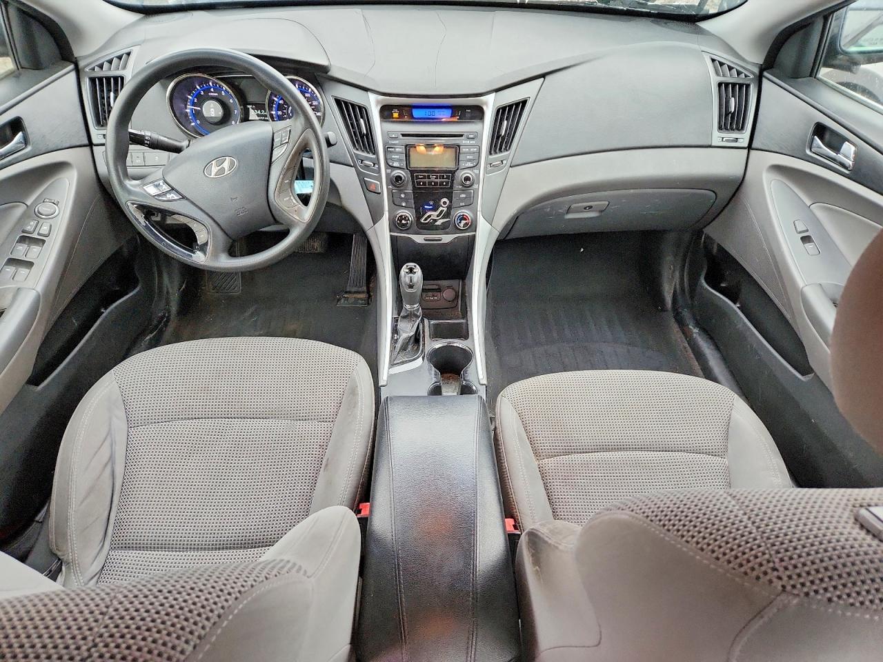 2012 HYUNDAI SONATA GLS photo 22