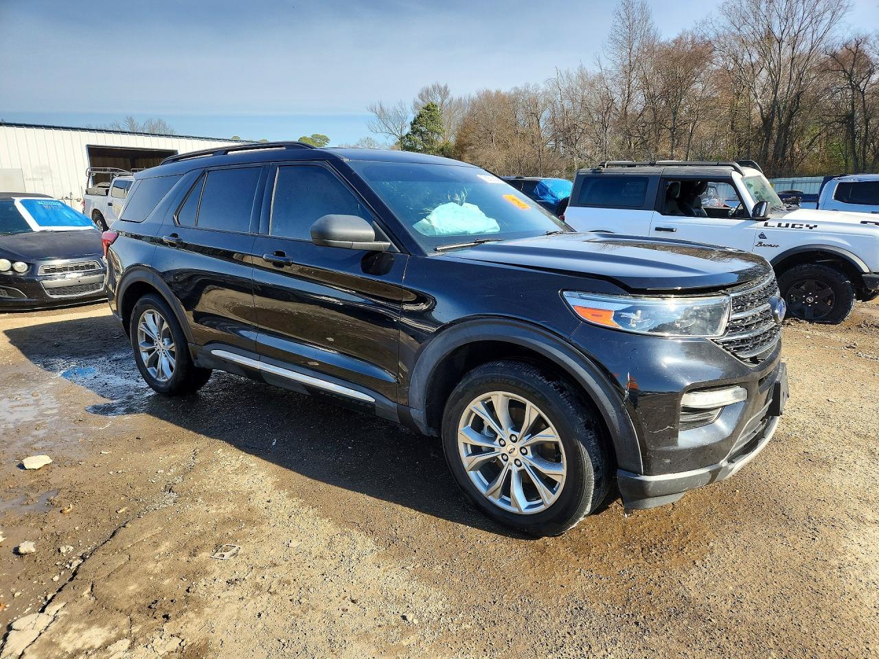 2020 FORD EXPLORER XLT photo 7