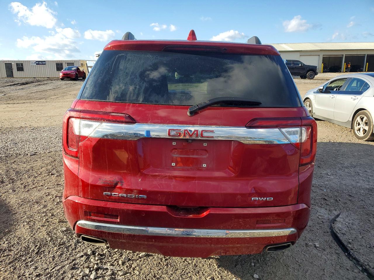 2023 GMC ACADIA DENALI photo 11