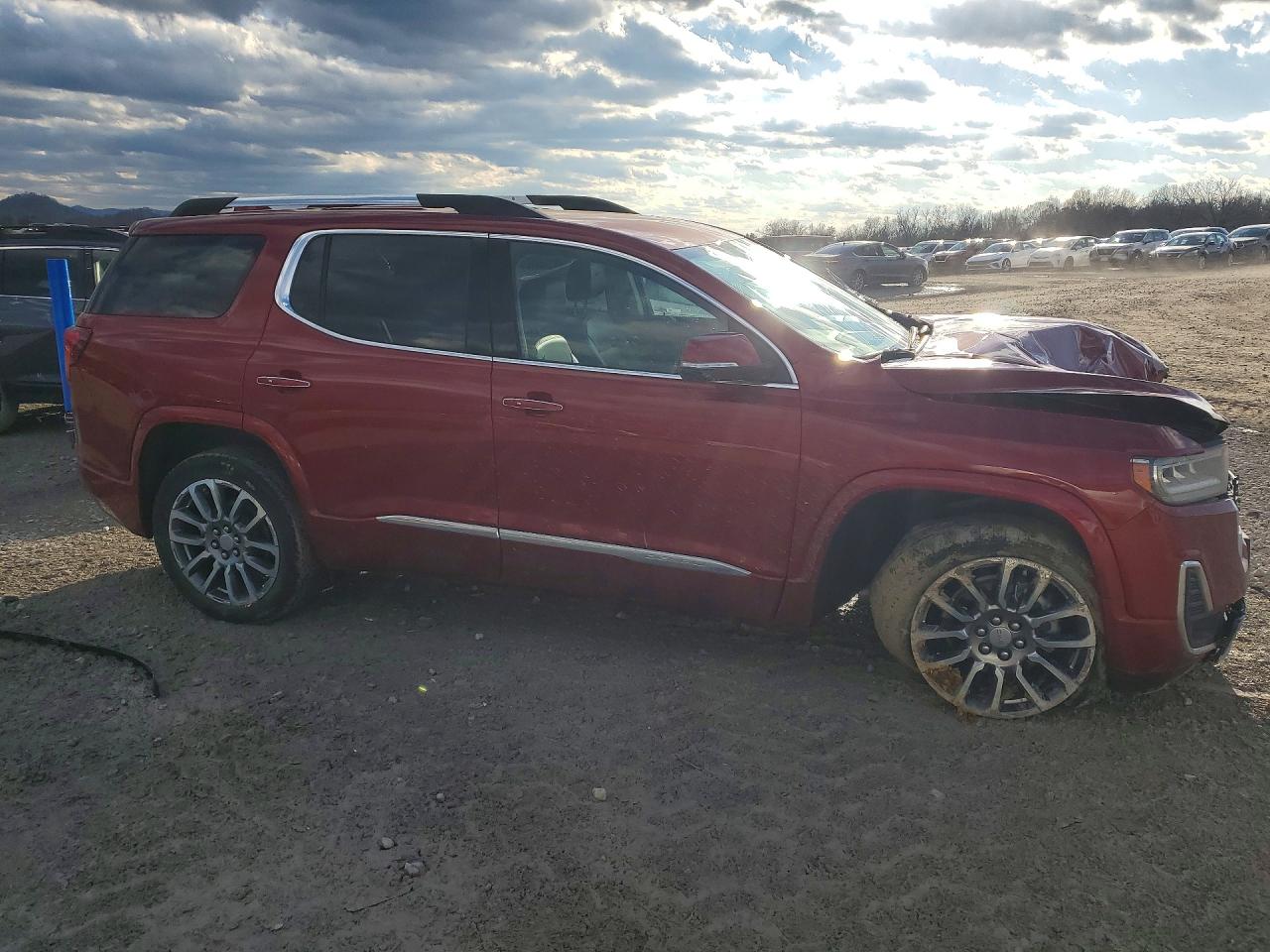 2023 GMC ACADIA DENALI photo 7