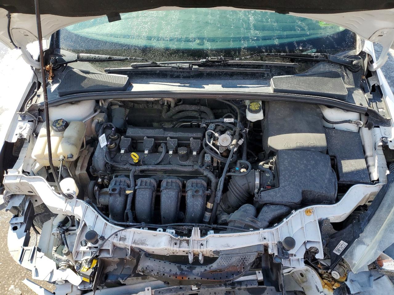 2018 FORD FOCUS SE photo 31