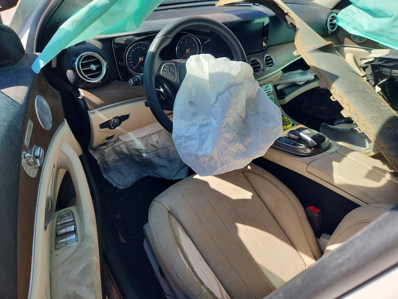 2018 MERCEDES-BENZ E 300 photo 15