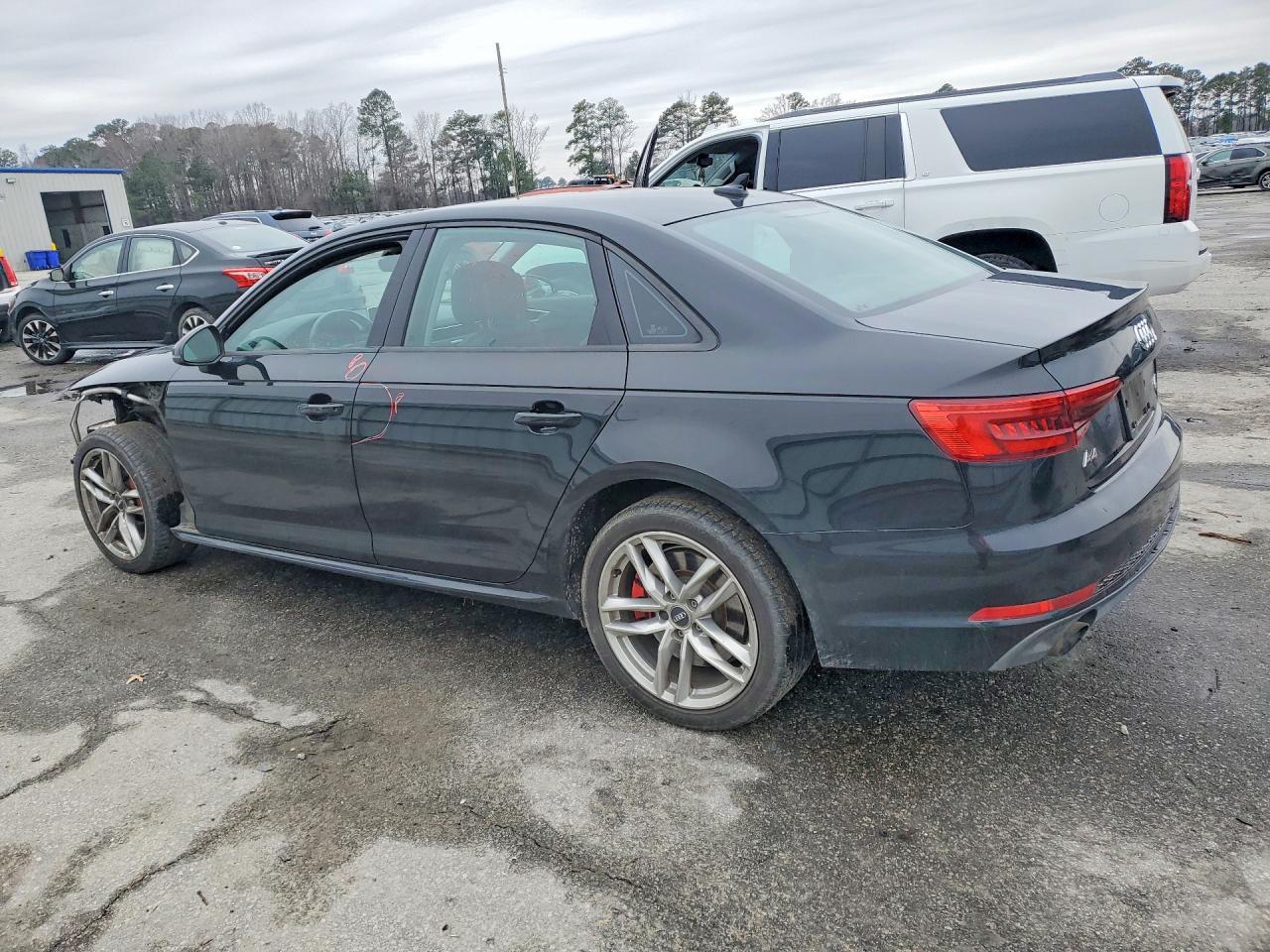 2017 AUDI A4 PREMIUM photo 2