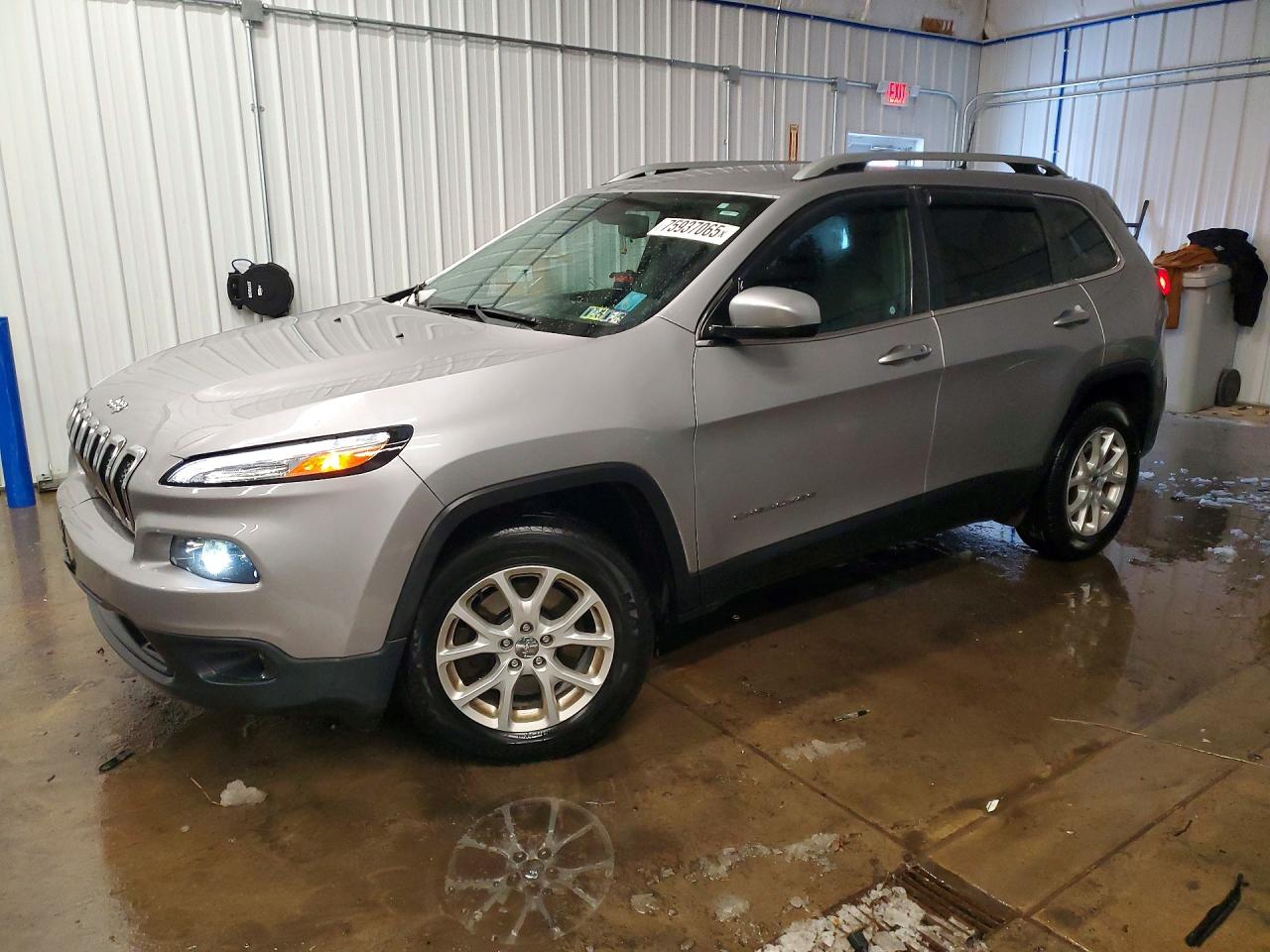 2018 JEEP CHEROKEE