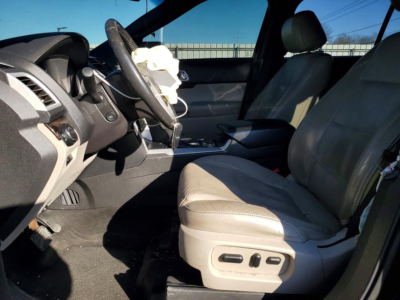 2011 FORD EXPLORER LIMITED photo 13