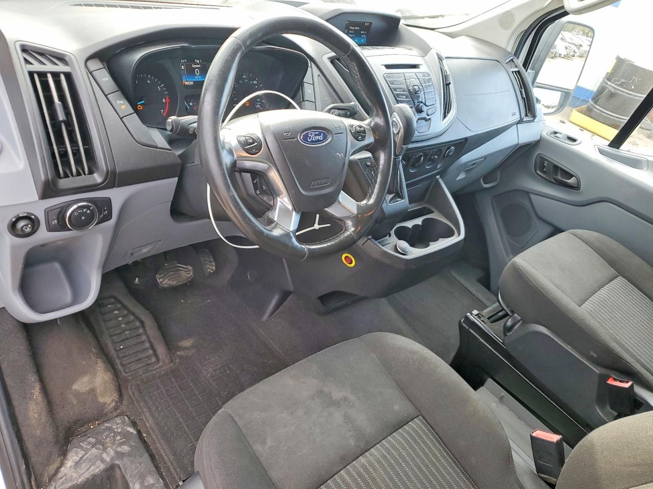 2018 FORD TRANSIT 250 DELIVERY VAN photo 15