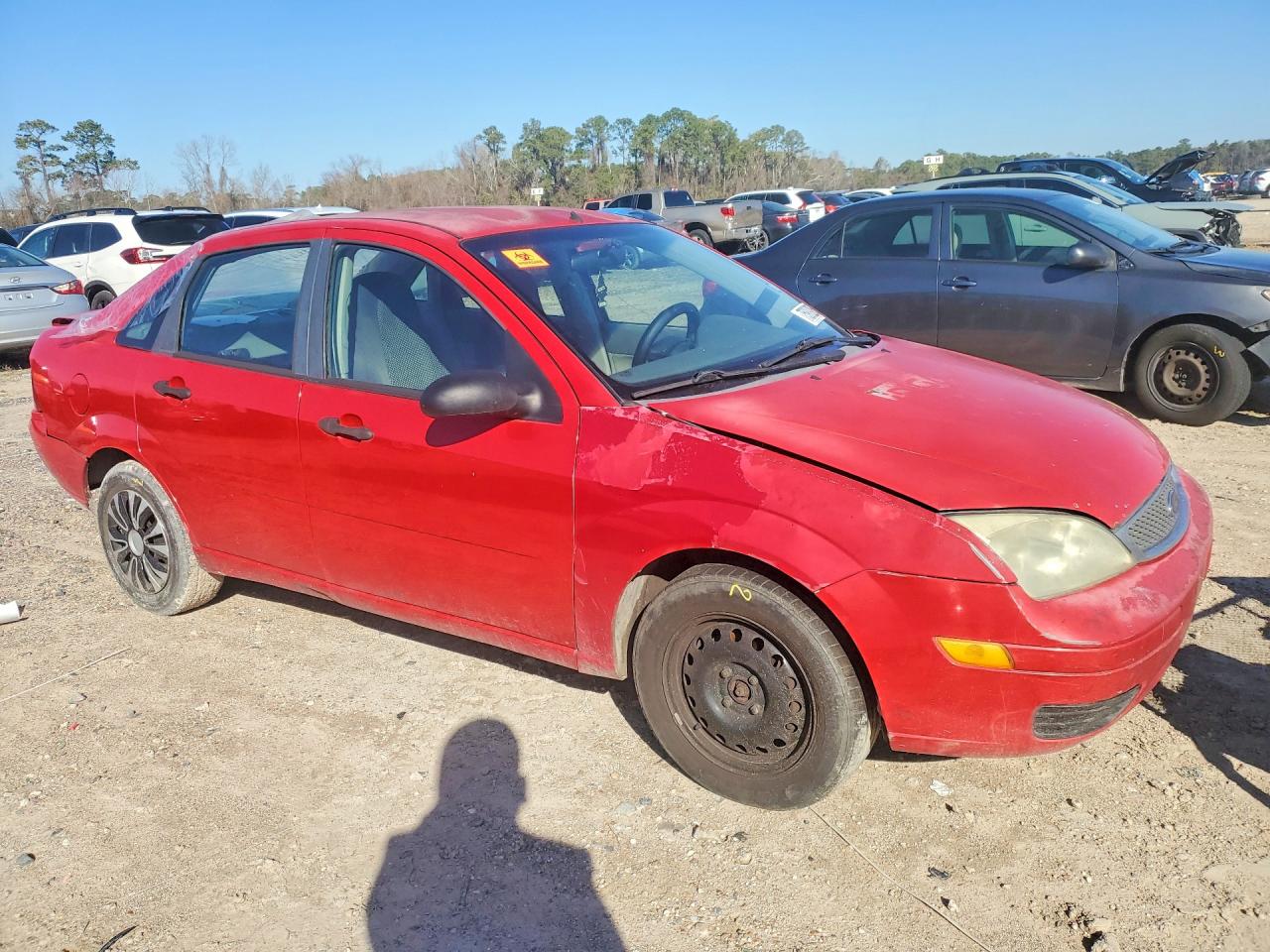 2005 FORD FOCUS ZX4 photo 4