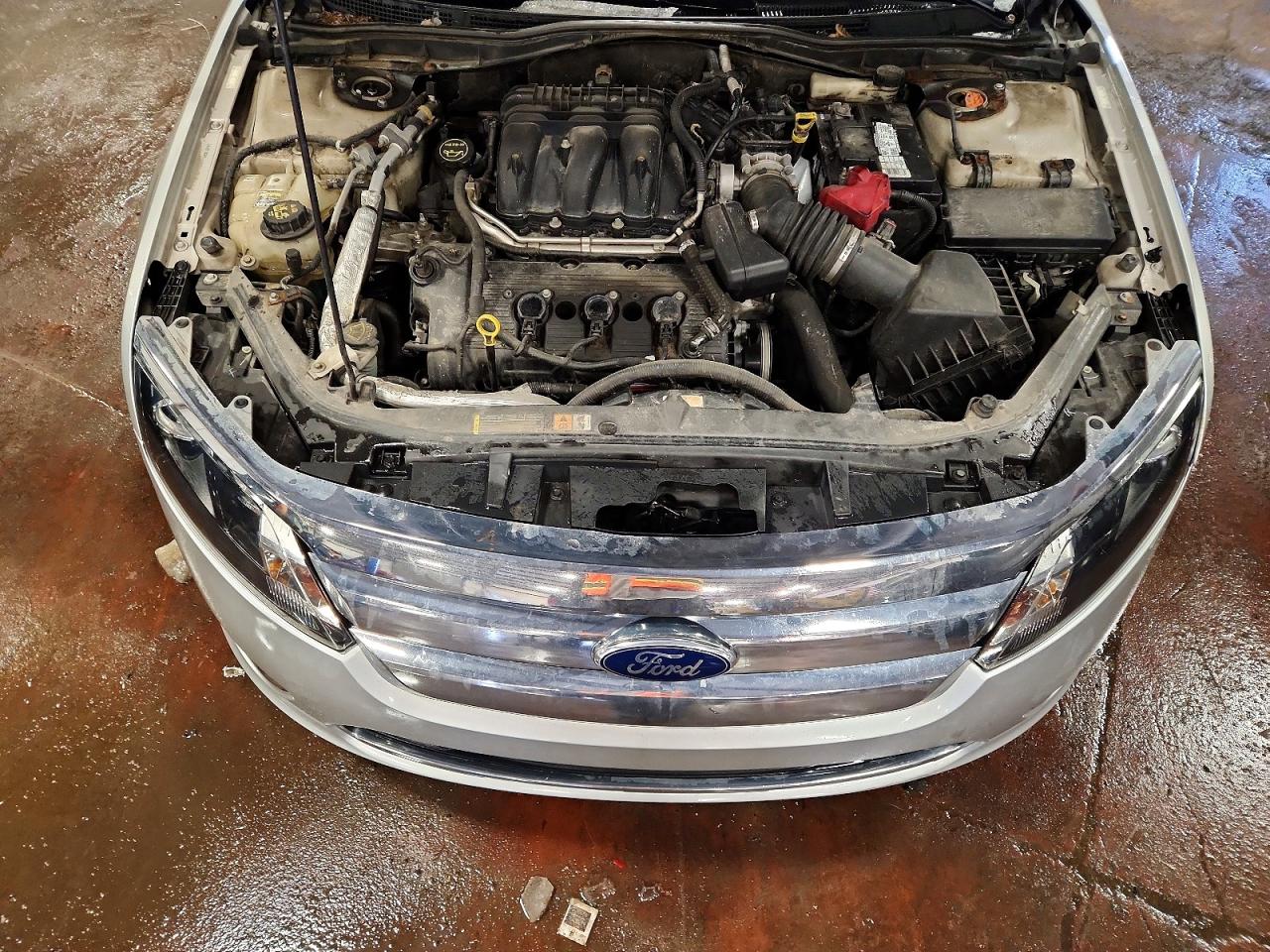 2010 FORD FUSION SEL photo 11