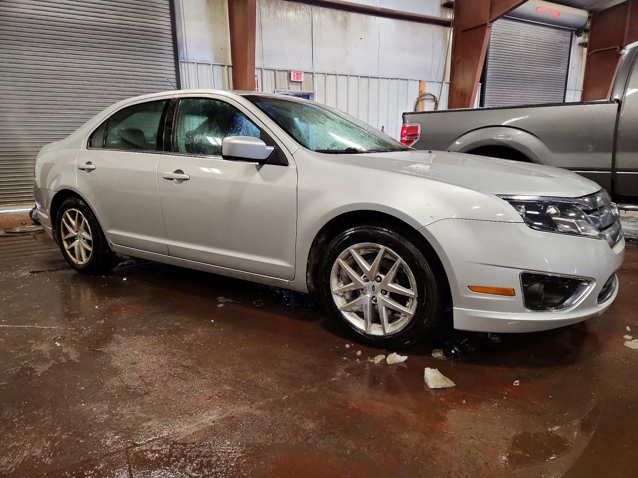 2010 FORD FUSION SEL photo 4