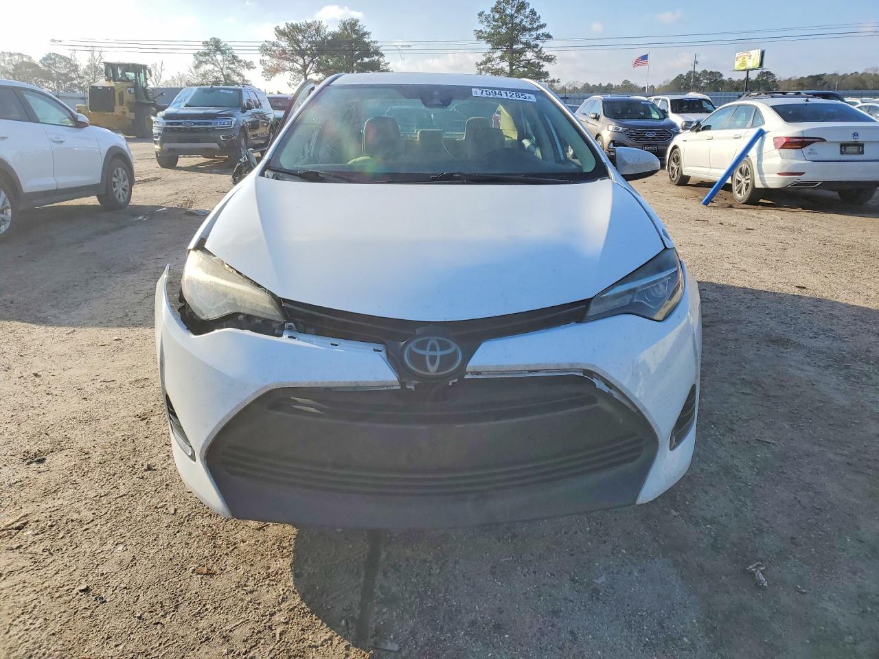 2018 TOYOTA COROLLA L photo 5