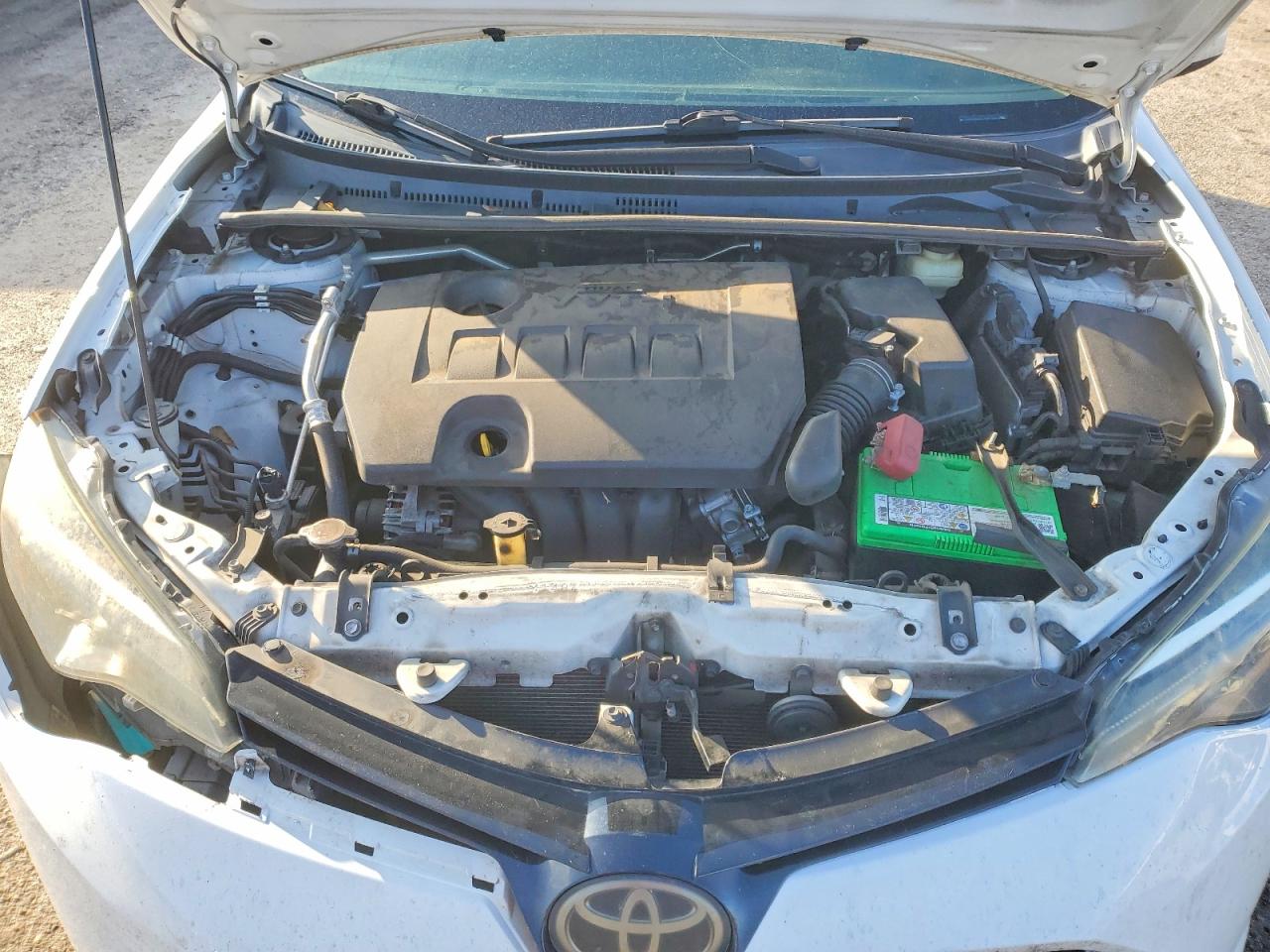 2018 TOYOTA COROLLA L photo 11