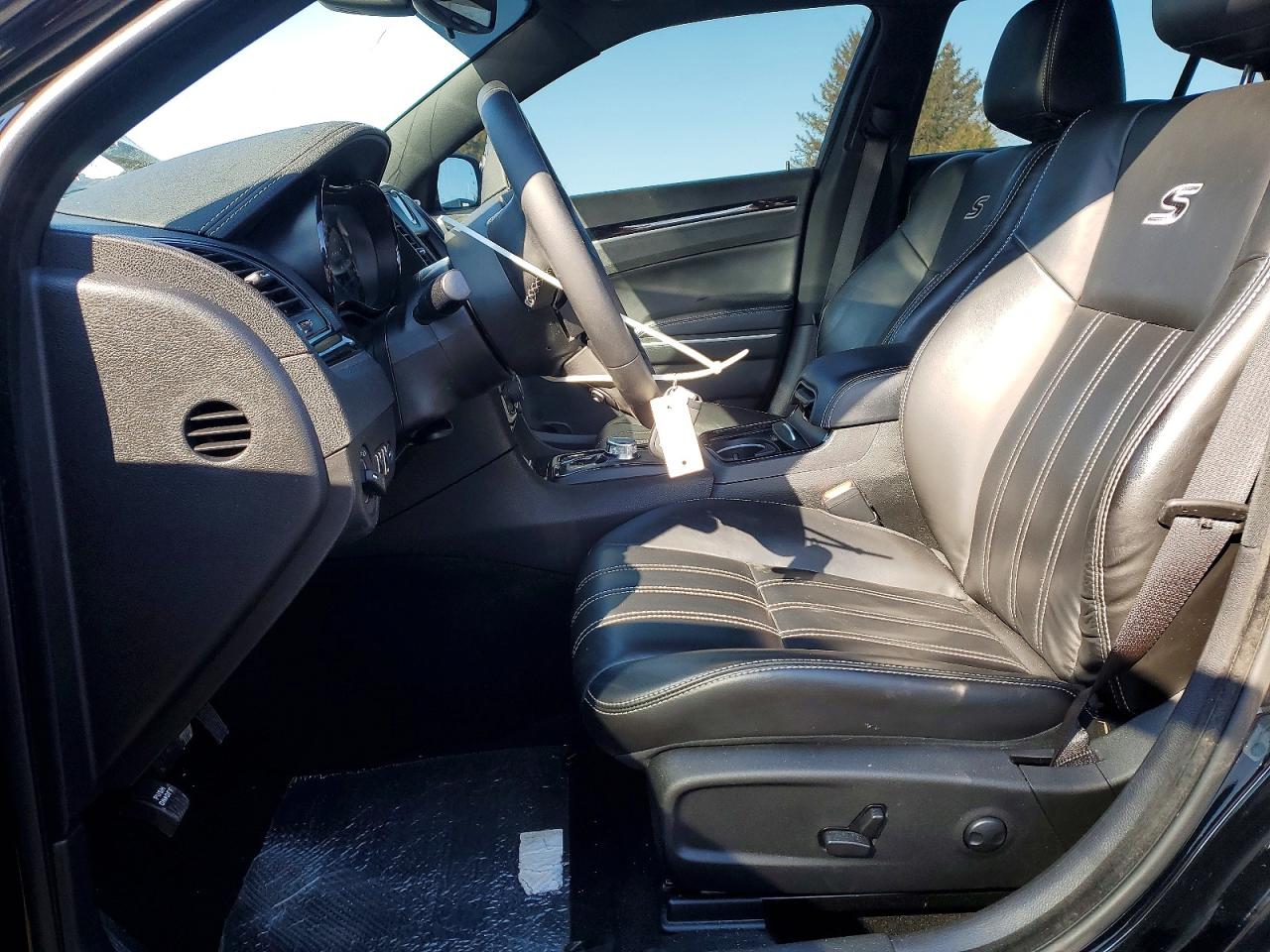 2023 CHRYSLER 300 S photo 13