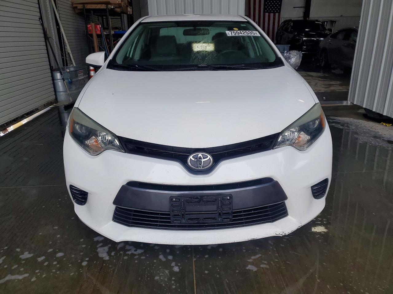 2016 TOYOTA COROLLA LE photo 13