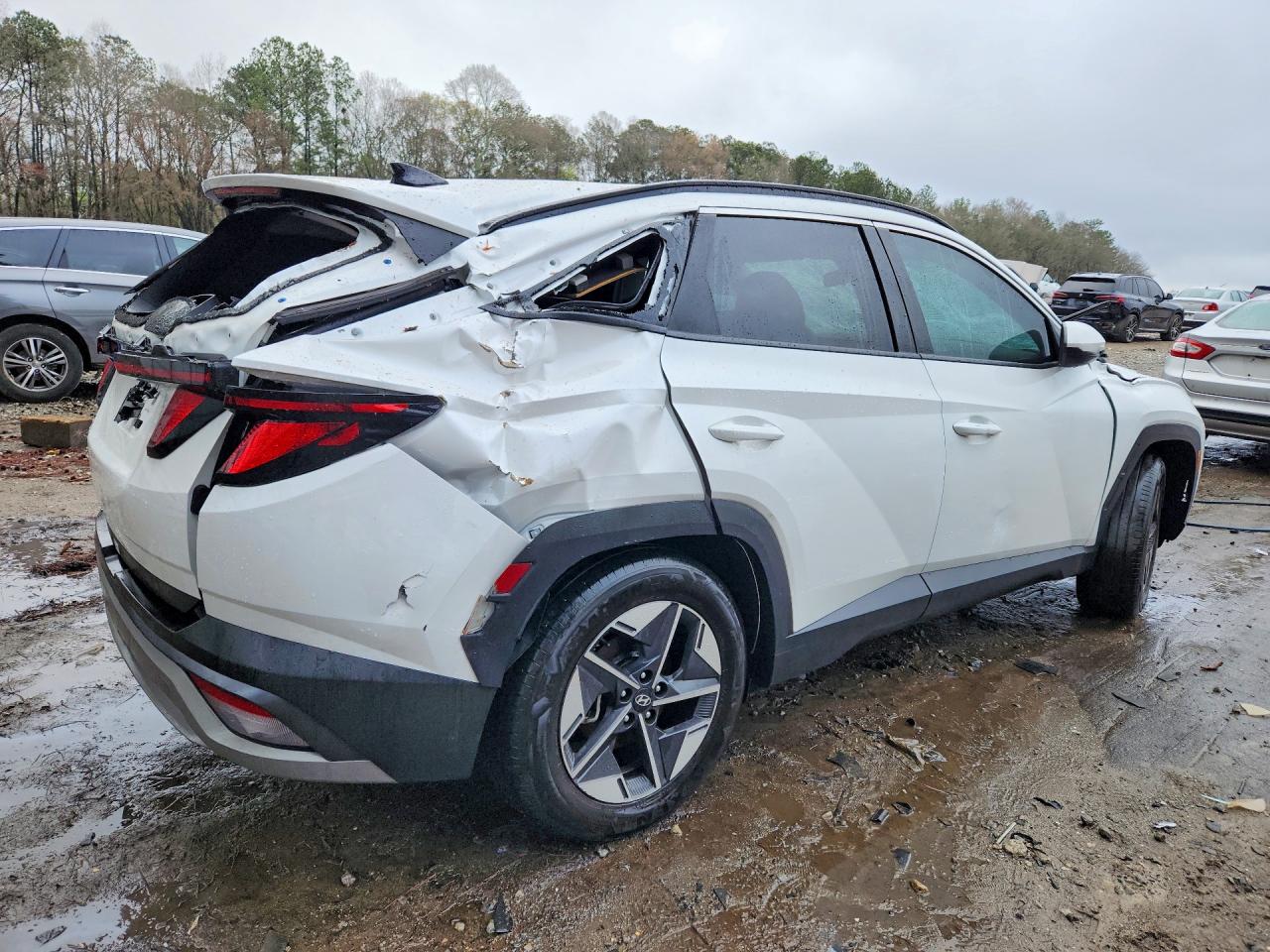 2025 HYUNDAI TUCSON SEL photo 5