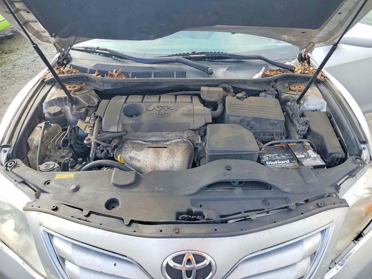 2011 TOYOTA CAMRY BASE photo 31