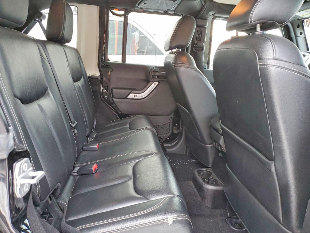 2015 JEEP WRANGLER UNLIMITED RUBICON photo 21