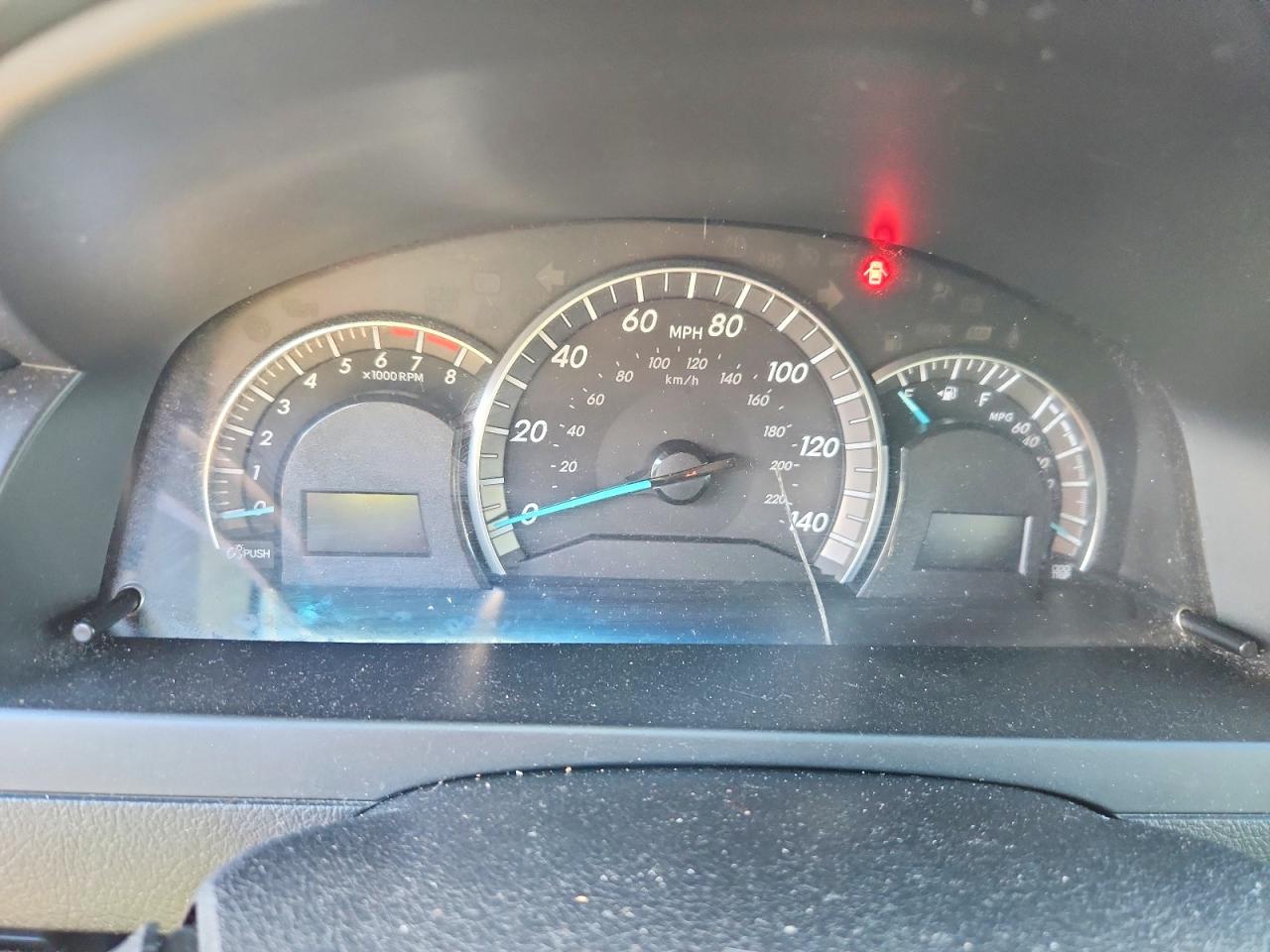 2012 TOYOTA CAMRY SE V6 photo 9