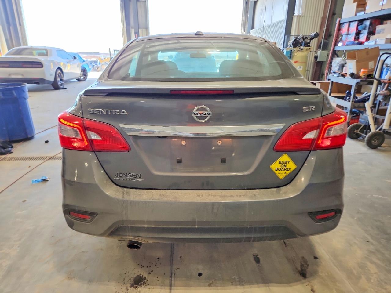 2019 NISSAN SENTRA S photo 11
