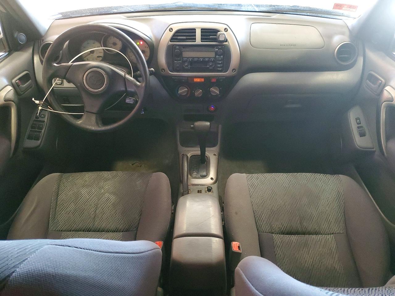 2002 TOYOTA RAV4 BASE photo 15