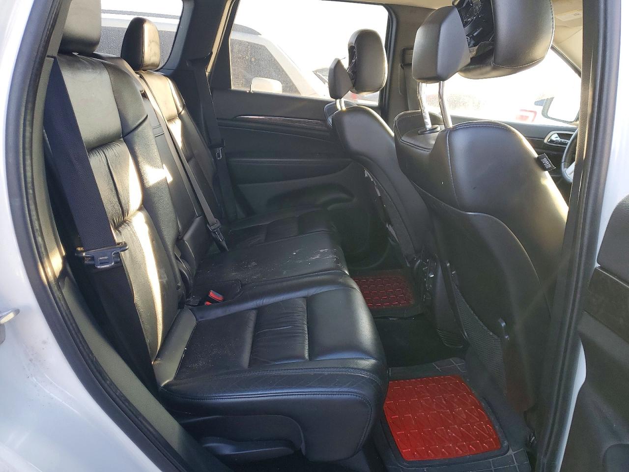 2011 JEEP GRAND CHEROKEE LAREDO photo 11