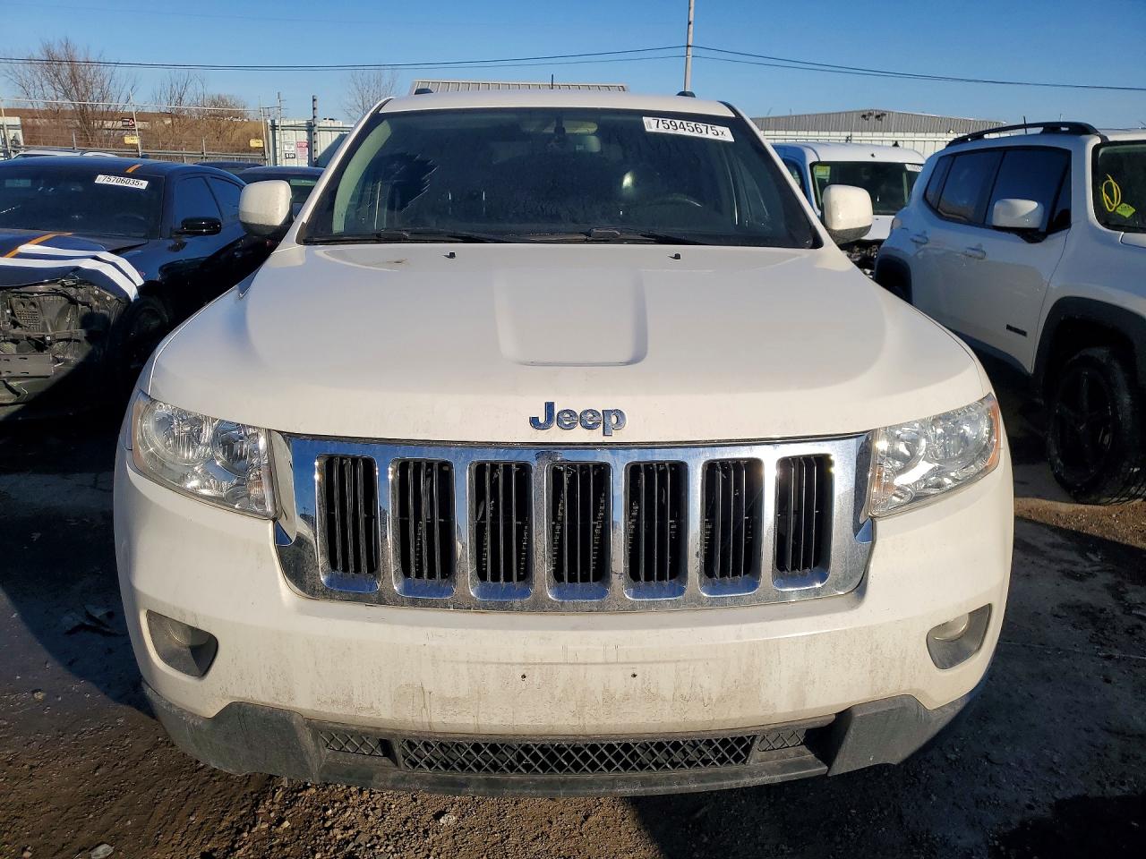 2011 JEEP GRAND CHEROKEE LAREDO photo 5