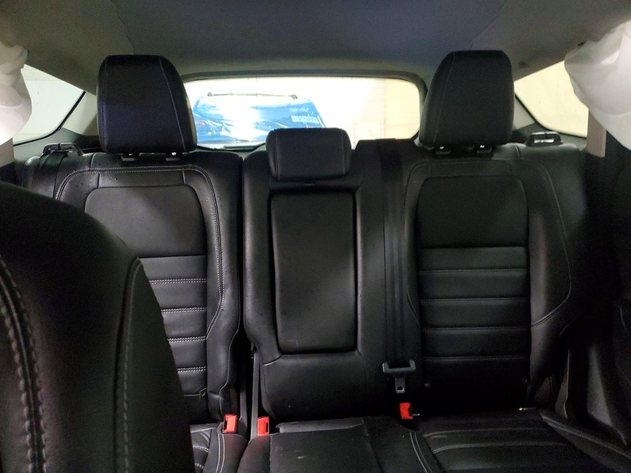 2019 FORD ESCAPE TITANIUM photo 19