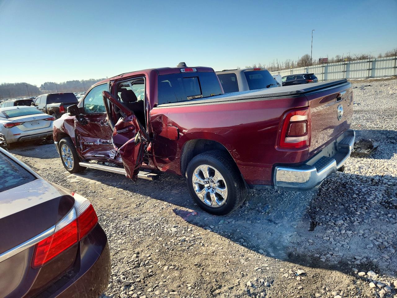 2019 RAM 1500 CLASSIC photo 4