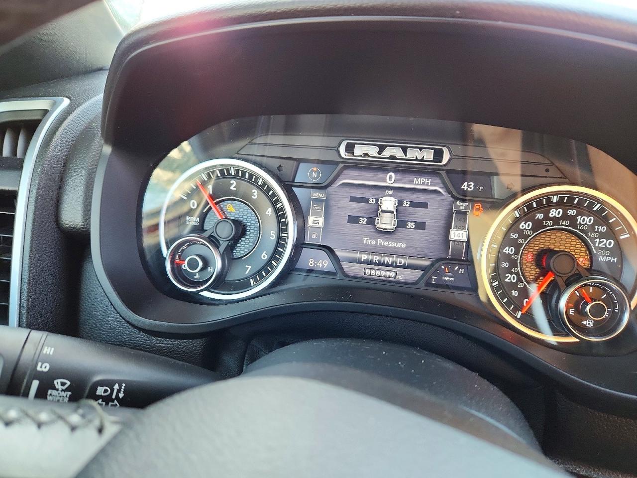 2019 RAM 1500 CLASSIC photo 25