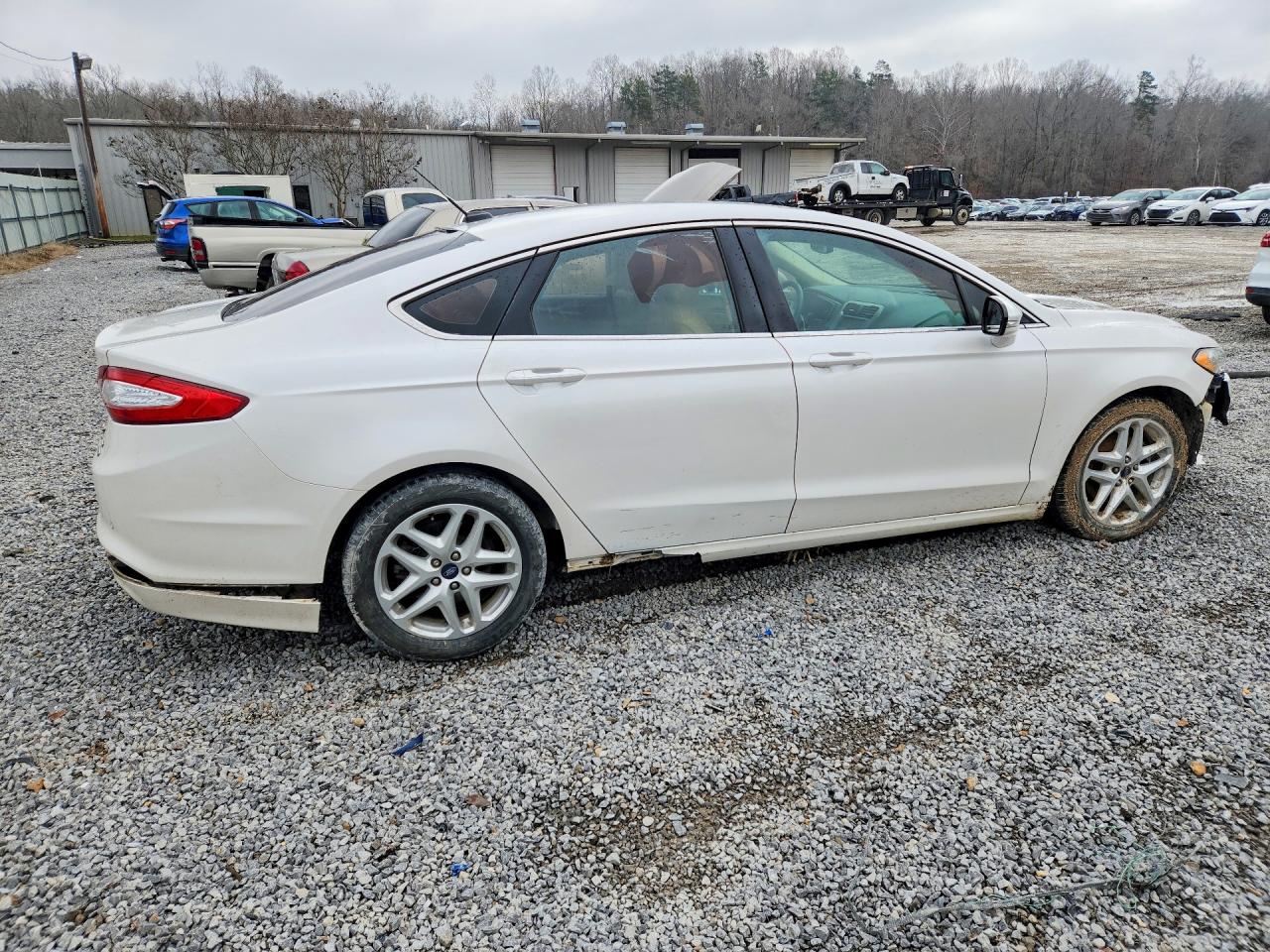 2015 FORD FUSION SE photo 3