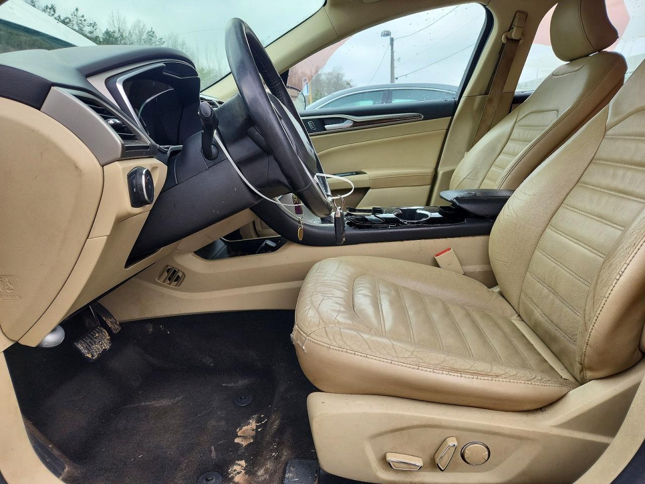 2015 FORD FUSION SE photo 7