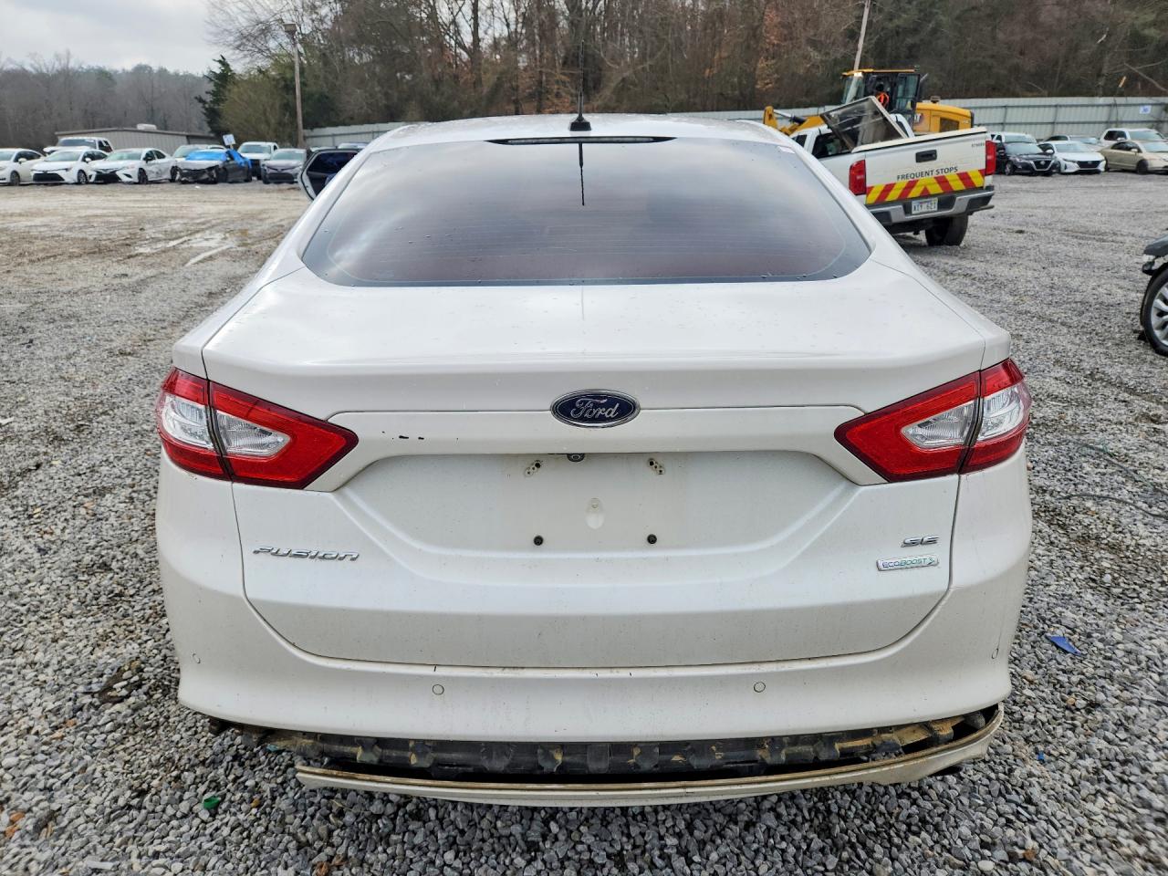 2015 FORD FUSION SE photo 6