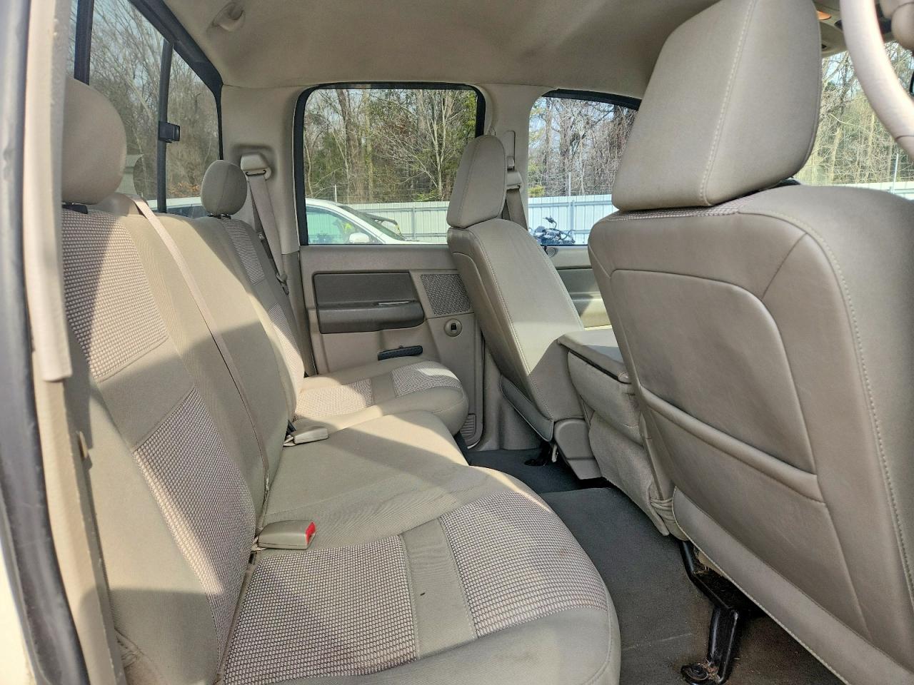 2007 DODGE RAM 1500 ST photo 10