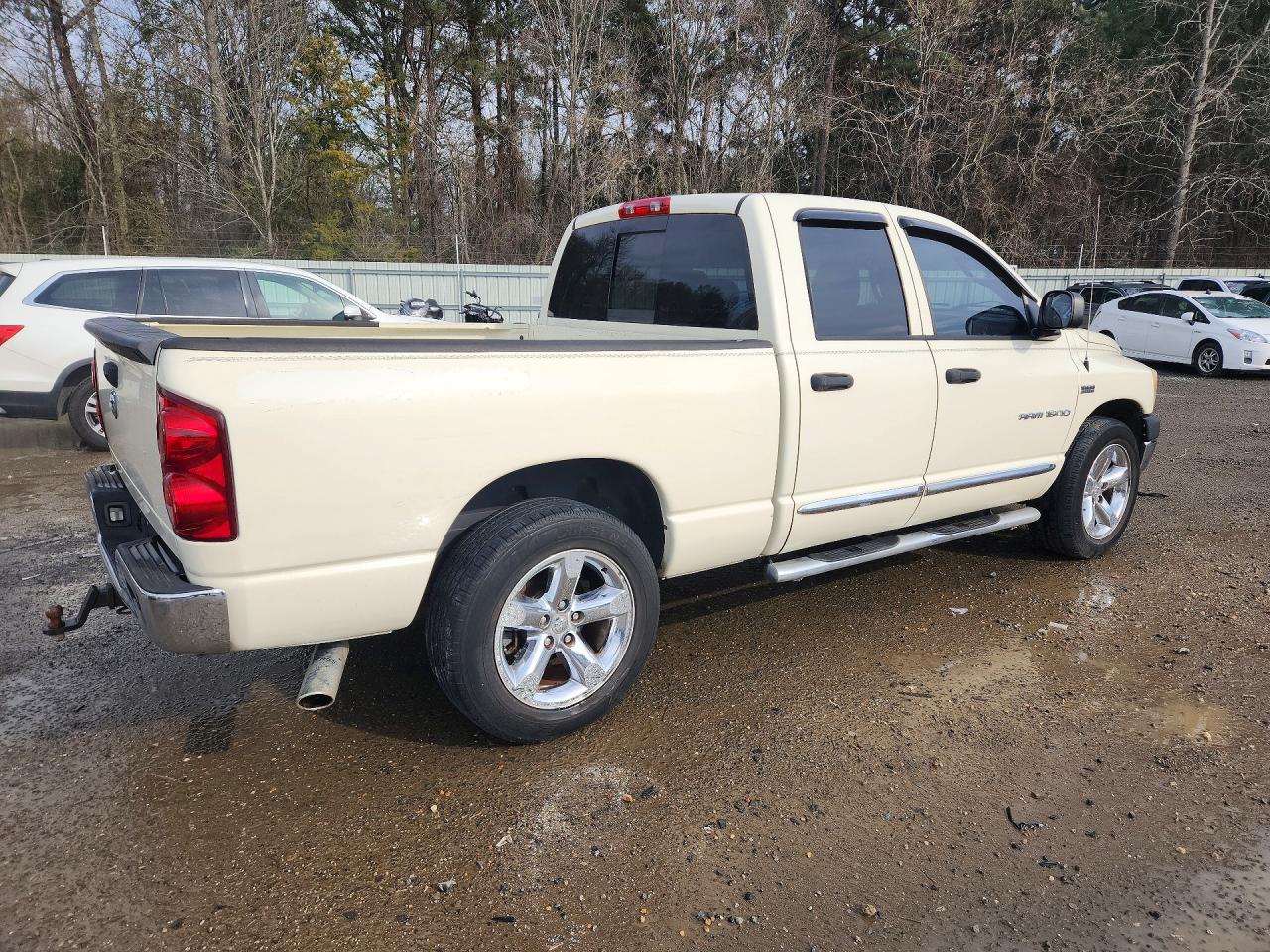 2007 DODGE RAM 1500 ST photo 3