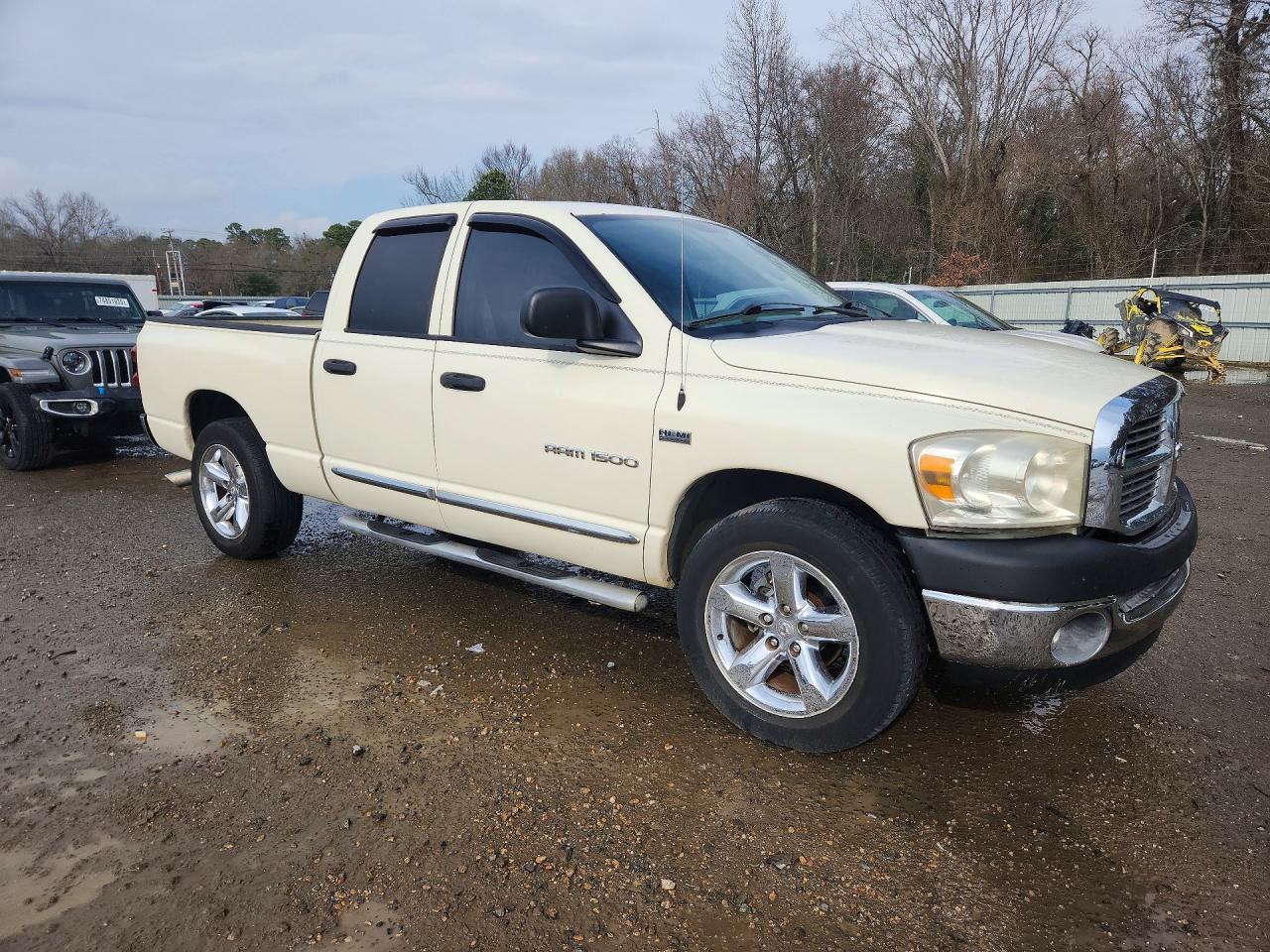 2007 DODGE RAM 1500 ST photo 4