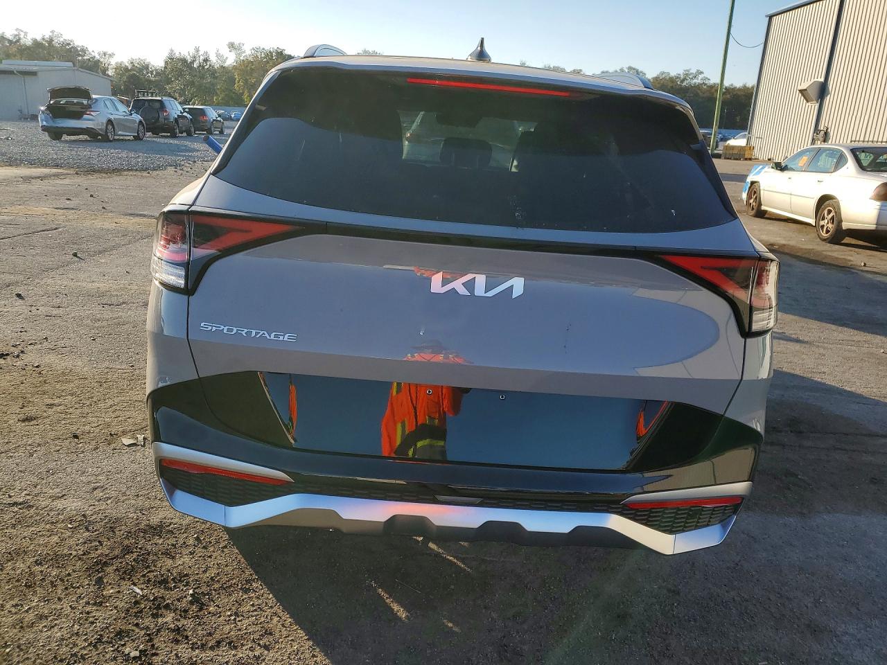 2025 KIA SPORTAGE SX photo 11