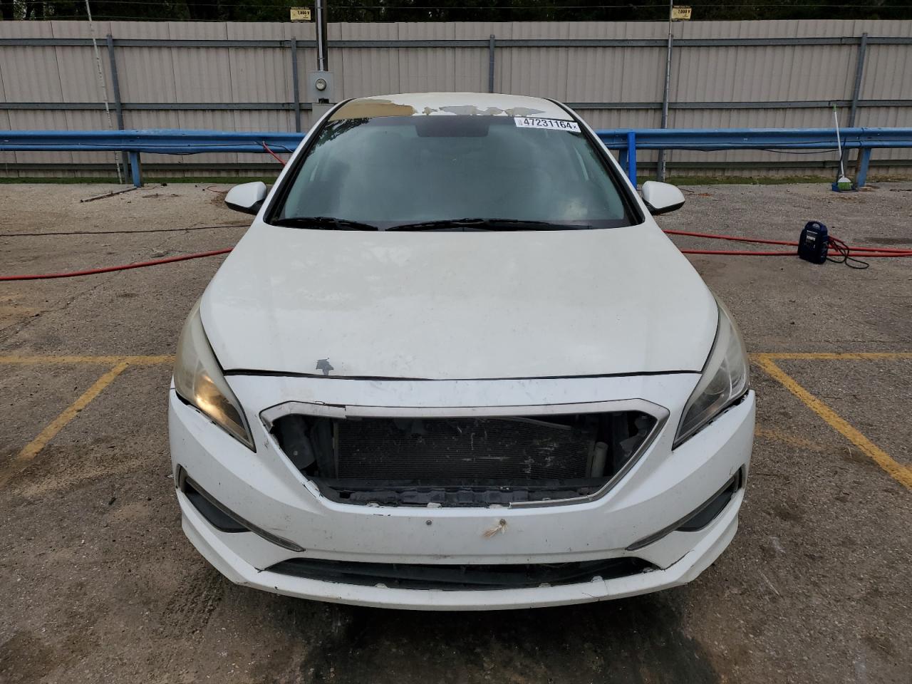 2015 HYUNDAI SONATA SE photo 9
