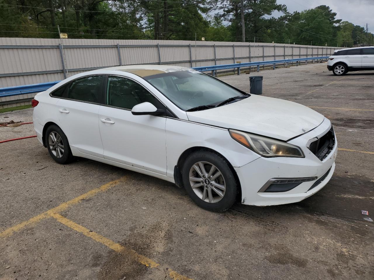 2015 HYUNDAI SONATA SE photo 7