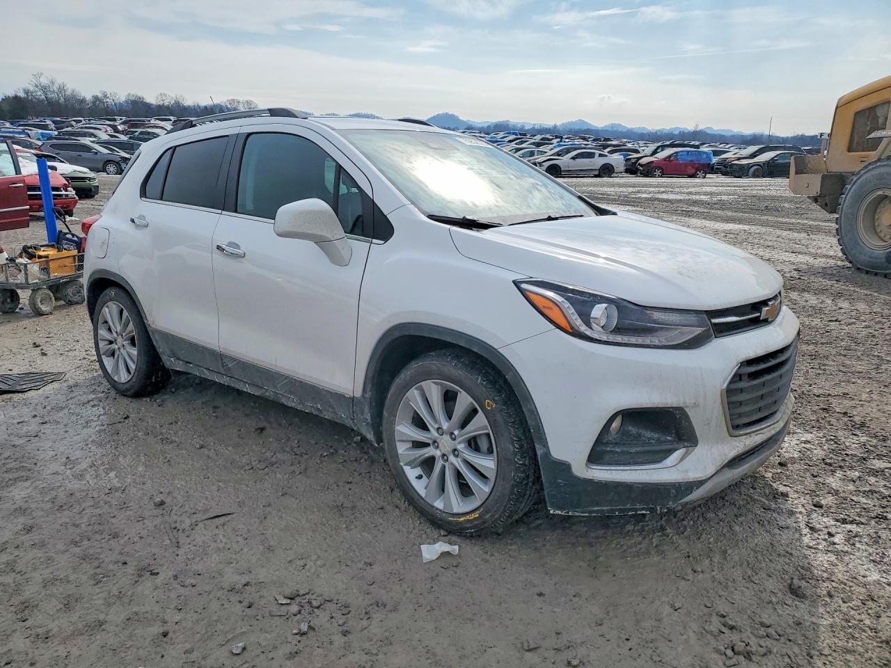 2020 CHEVROLET TRAX PREMIER photo 4